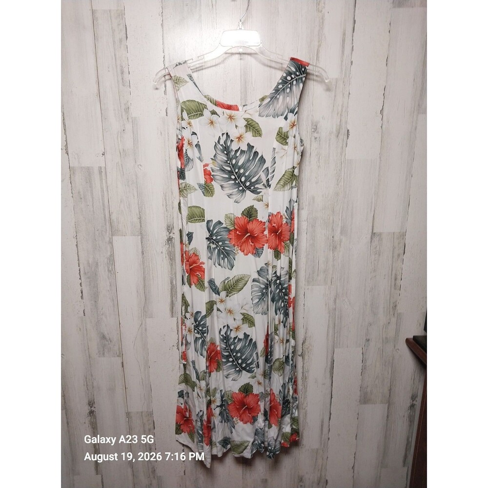 Paradise Bay Sleeveless Floral Midi Dress Hawaiian
